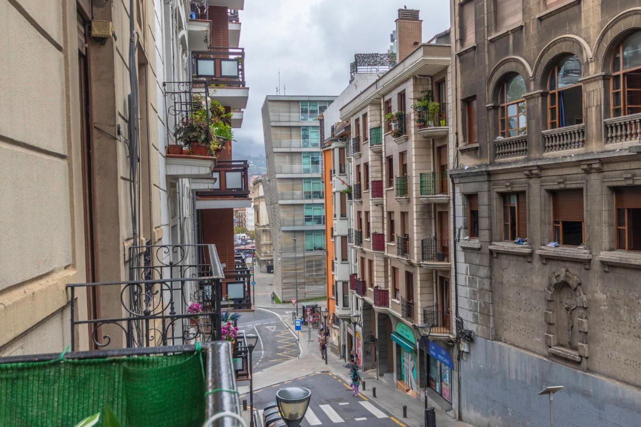 Inar Centrico Apartamento Junto Ayuntamiento & Ria Bilbao Exteriör bild